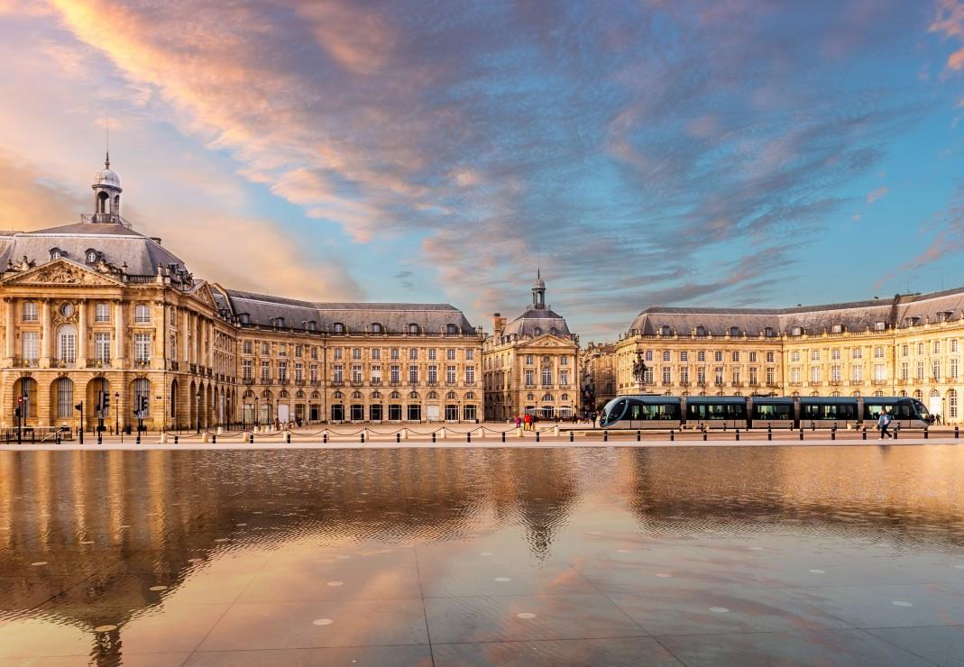 Bluebird Place de la Bourse, Bordeaux, France Jigsaw Puzzle (1000 Pieces)